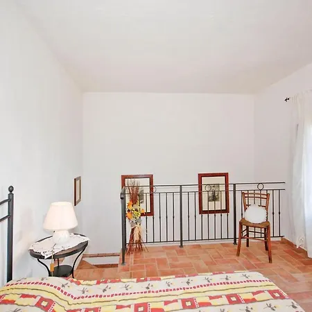Zafferano 2 *